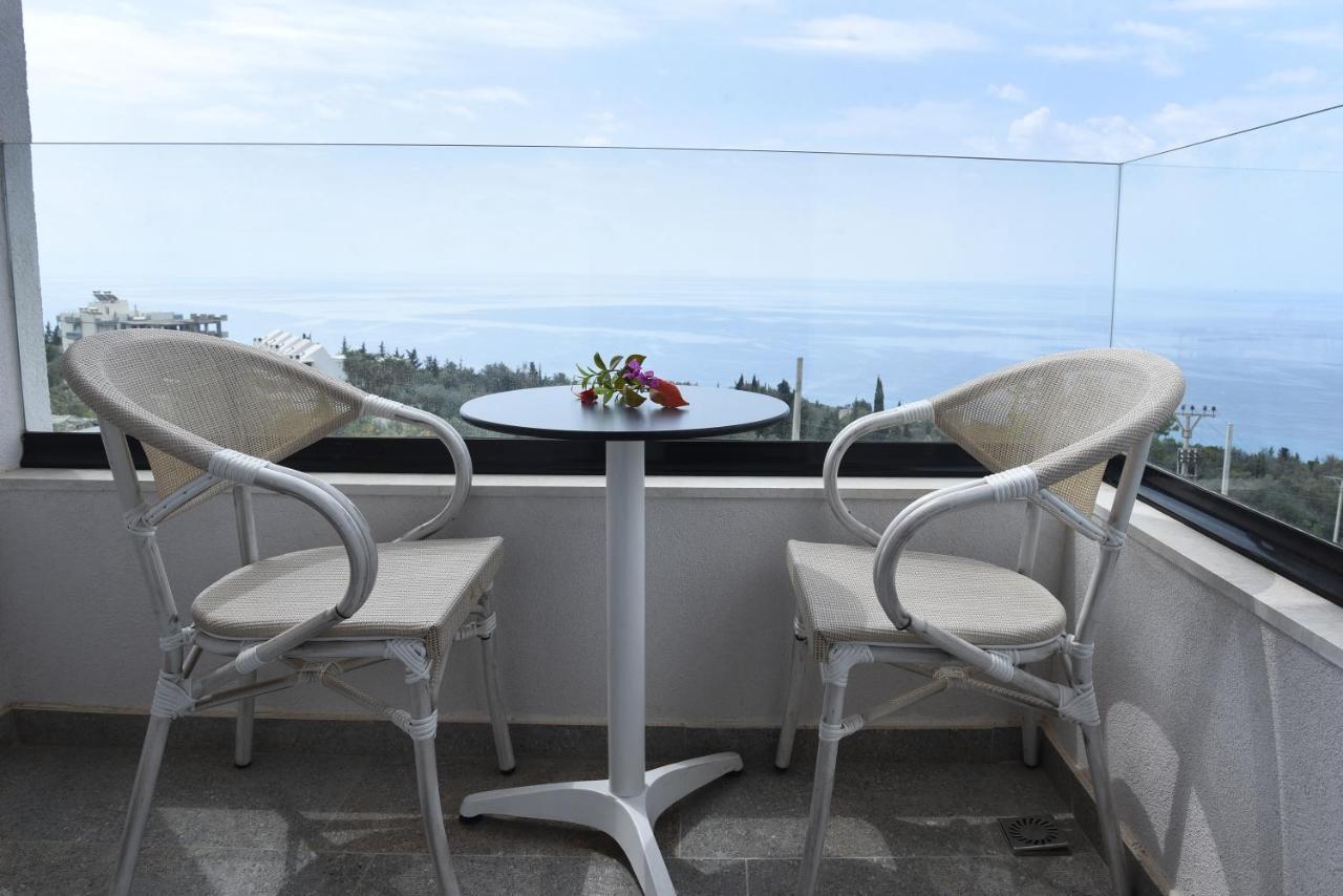 Gogo'S Boutique Hotel Dhermi Ngoại thất bức ảnh