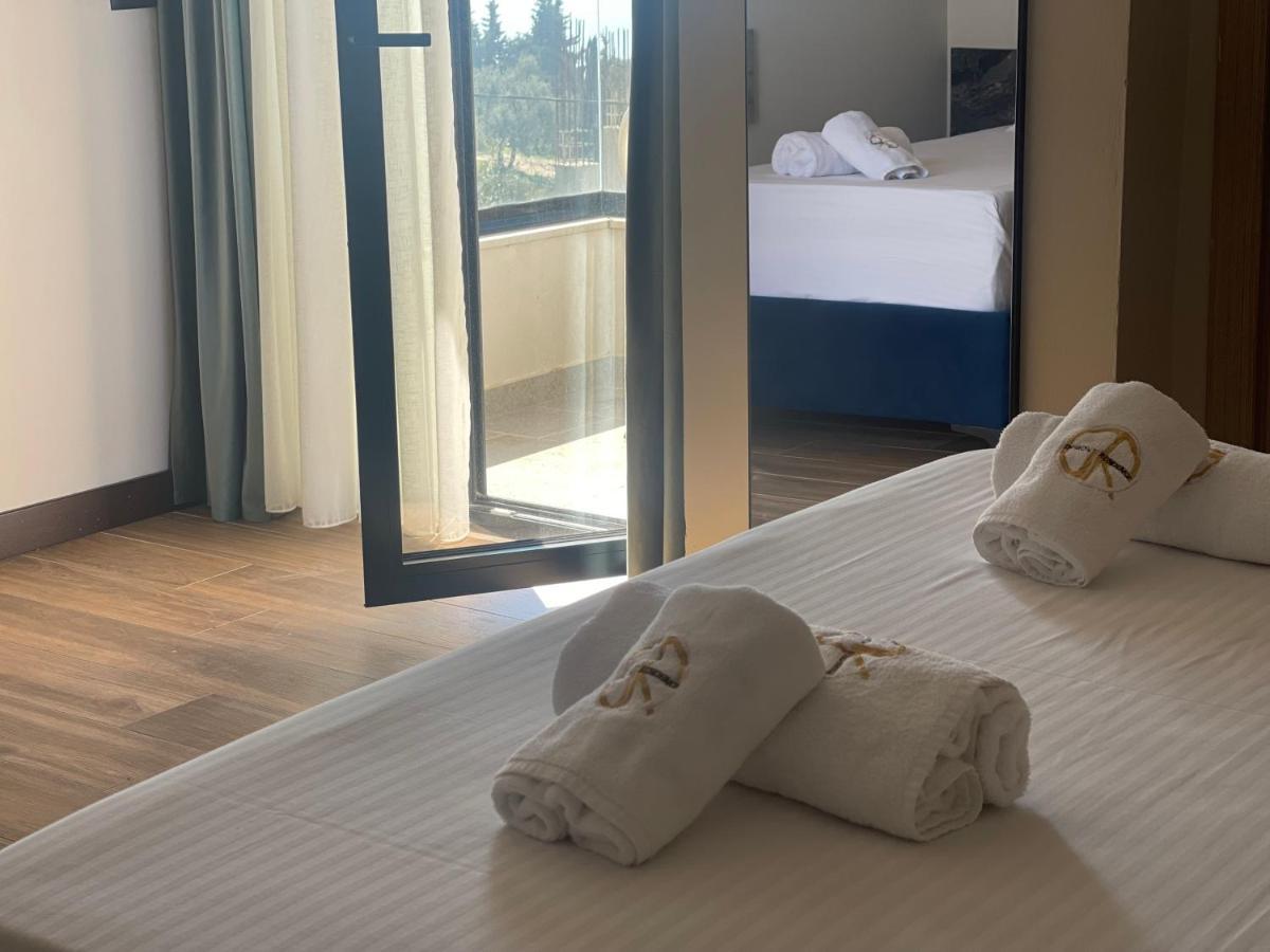 Gogo'S Boutique Hotel Dhermi Ngoại thất bức ảnh