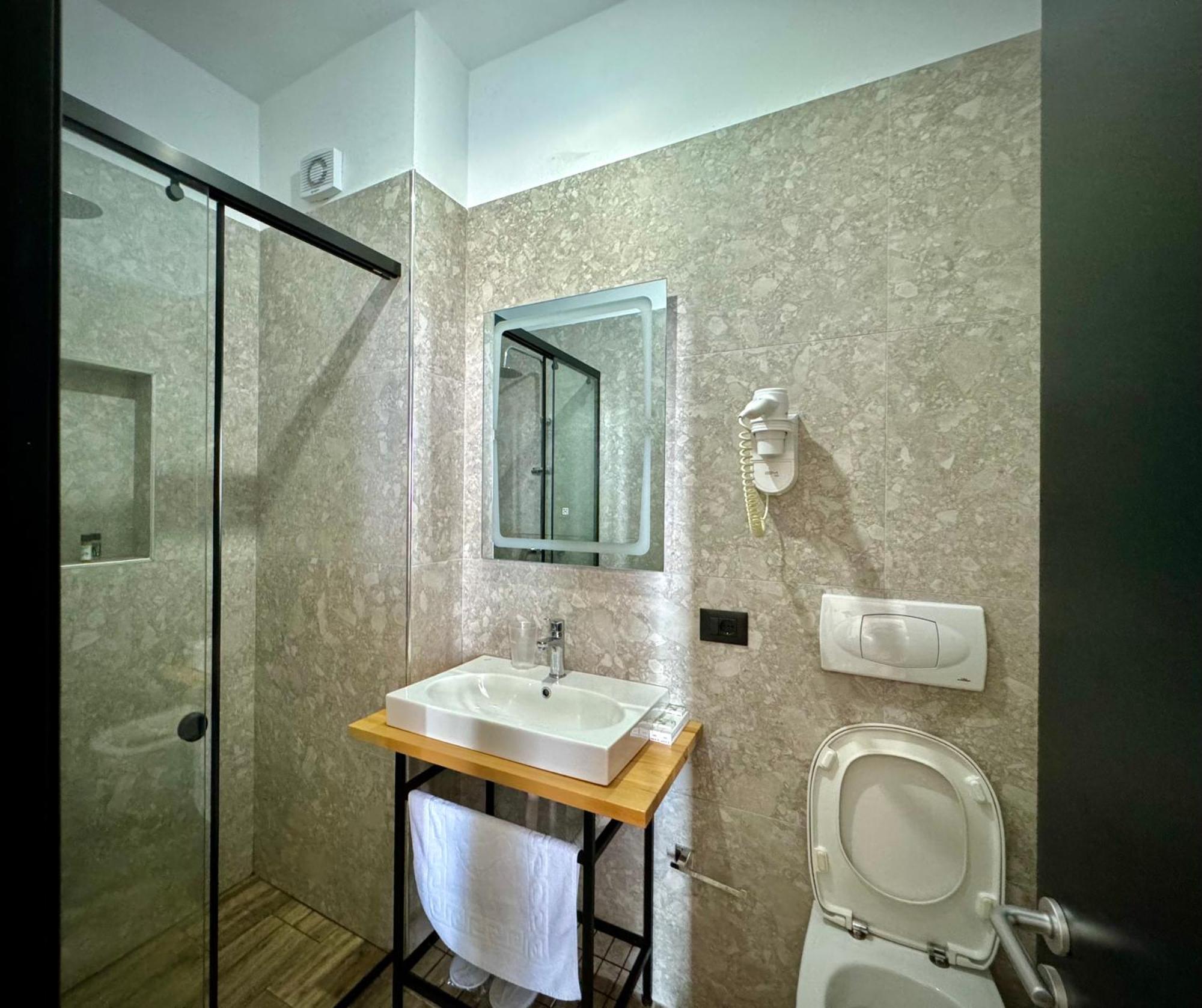 Gogo'S Boutique Hotel Dhermi Ngoại thất bức ảnh